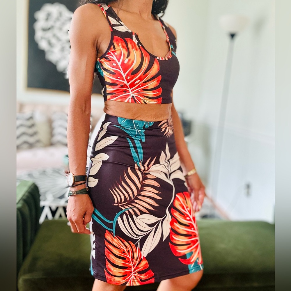 Tropical Print Crop Top and Skirt Set